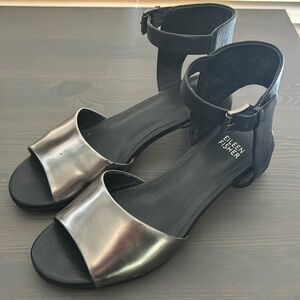 Eileen fischer metallic pewter and black ankle strap sandals w buckle